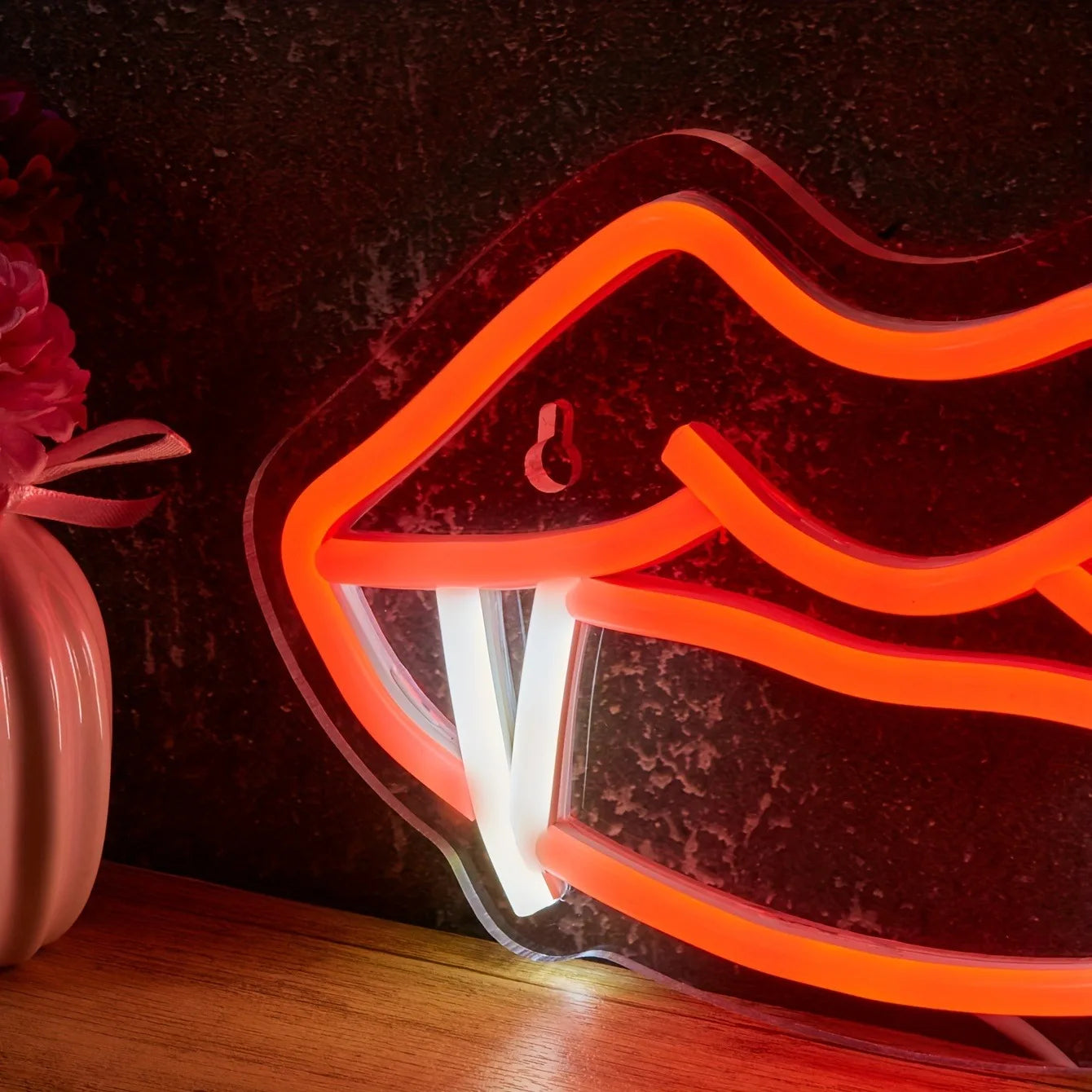Neon Logo for Vampire Teeth Lips LED Gothic Style Decorative Light for Room Bar Club Man Cave Halloween Decorative Wall Sconce